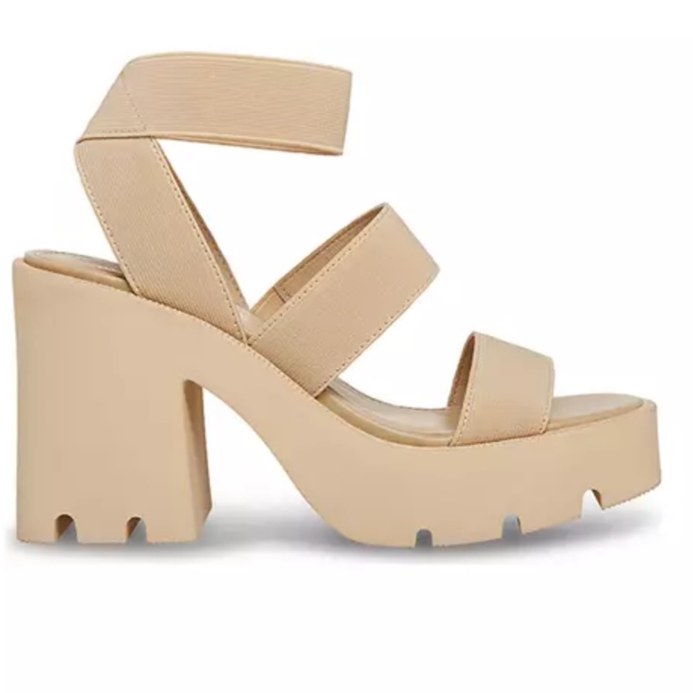 BRAND NEW Madden Girl Sohoo Platfrom Lug Sole Sandals in Beige (Sand Fab)